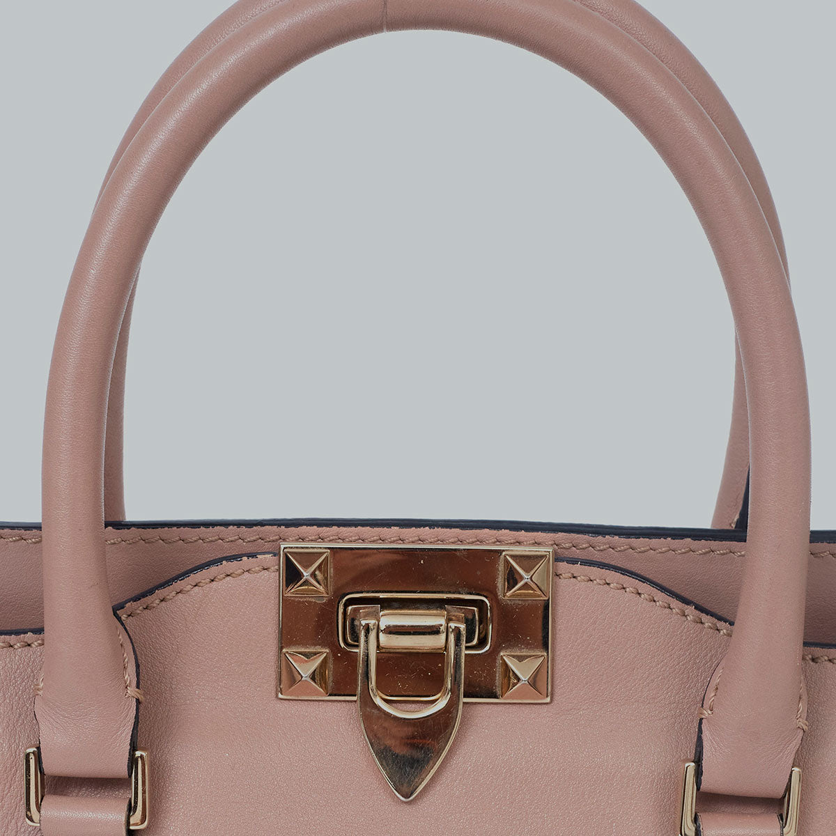 Bolsa Valentino Rockstud Grainy Small Nude