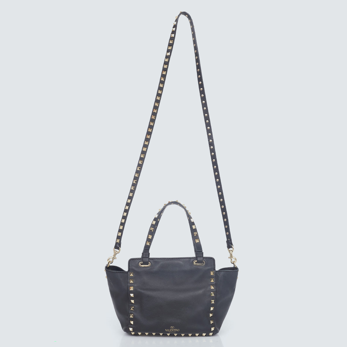 ⁠Bolsa Valentino Rockstud Grainy Small Preta