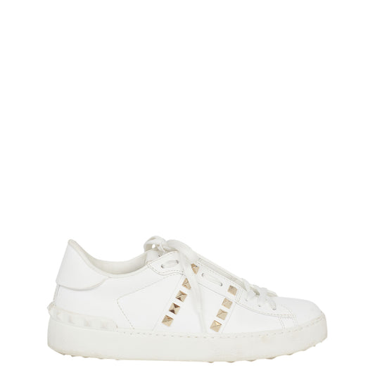 ⁠Tênis Valentino Branco Studs Tam. 34 Br