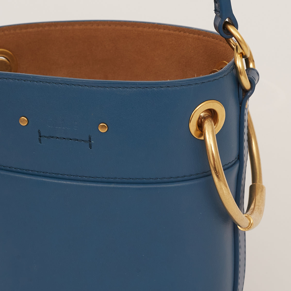 Bolsa Chloé Mini Roy Bucket Azul