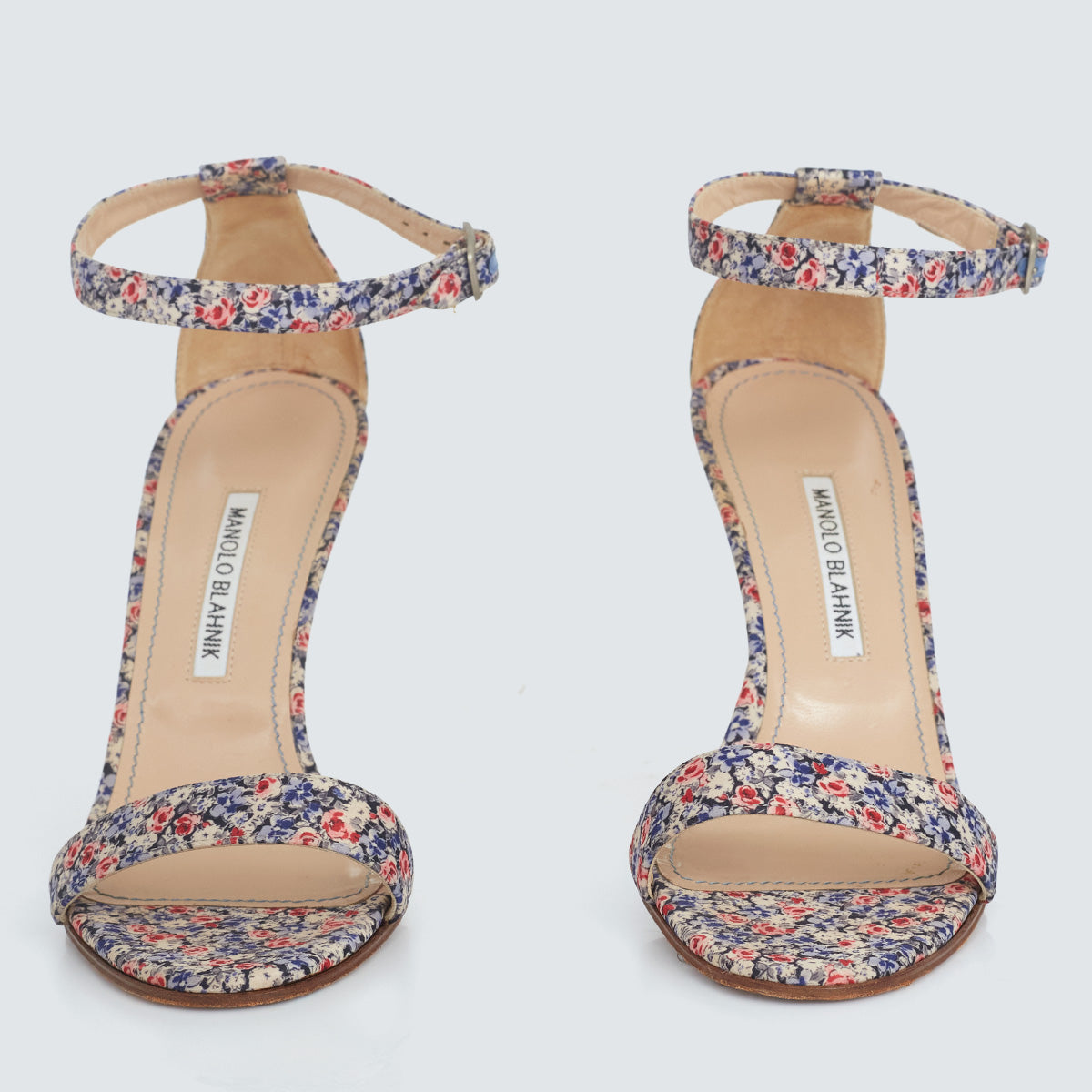 Sandália Manolo Blahnik Florida Tam. 38,5 BR