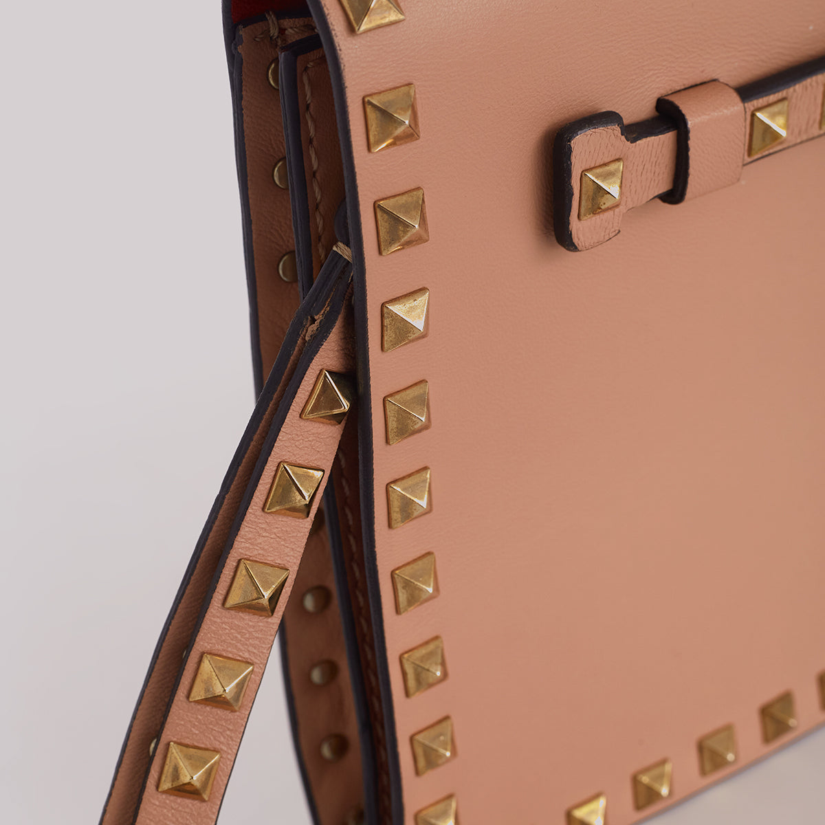 Clutch Valentino Rockstud Nude