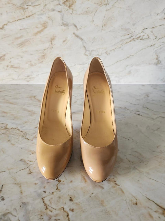 Scarpin Christian Louboutin Verniz Nude TAM. 36 BR