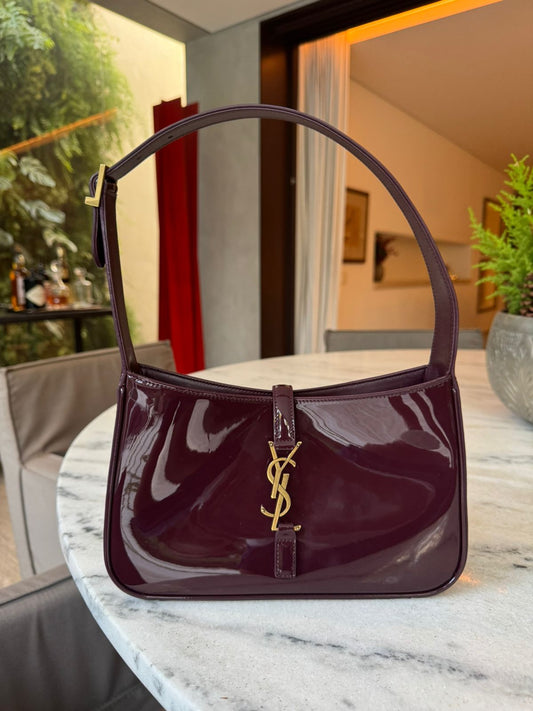 Bolsa Saint Laurent Le 5 à 7 Hobo Vinho