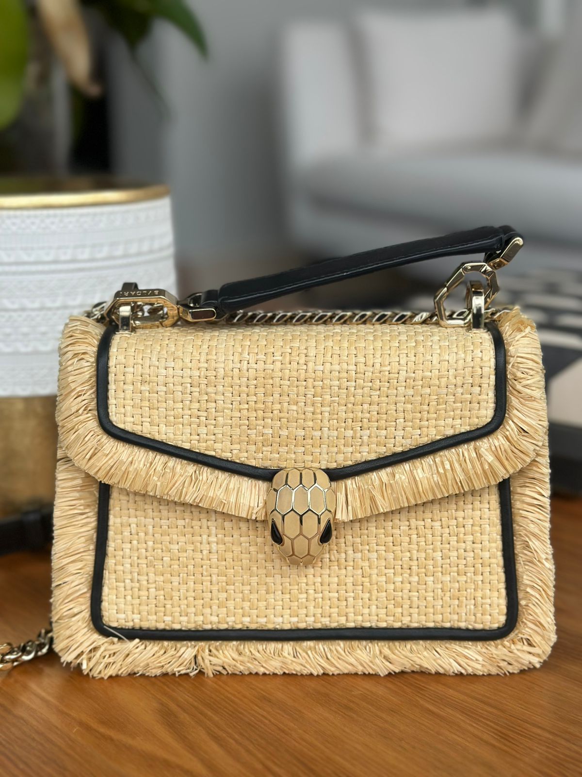 Bolsa Bvlgari Raffia Crossbody