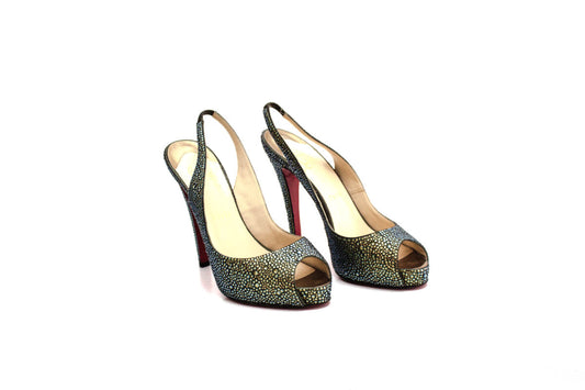 Sapato Louboutin Com Brilhos Tam. 39