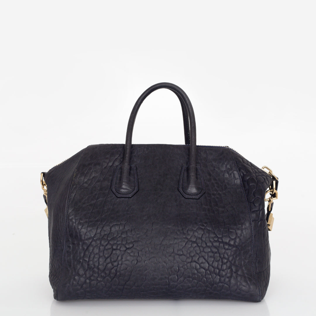 Bolsa Givenchy Antigona Texturizada Azul Marinho