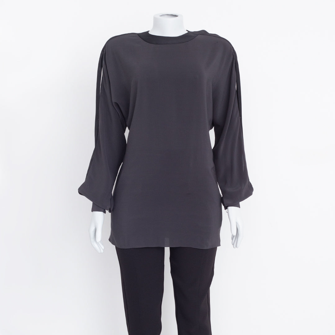 Blusa Lanvin Cinza c/ Detalhes Pretos e Recortes Tam.38