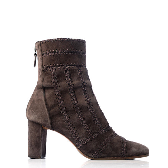 Bota Alexandre Birman em Veludo Marrom c/ Bordados Tam.39,5