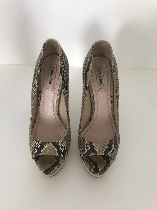 Sapato Miu Miu 37,5 sola